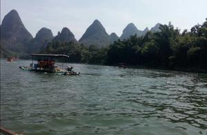 Seven Short Quatrains / Floating on the Li River