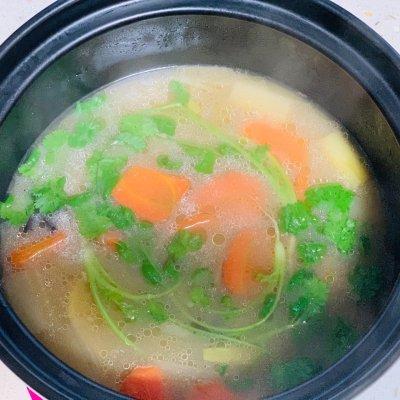 雪冬的第一锅羊蝎子汤