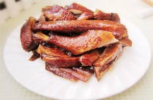 Food Recommendations: Three Cup Duck, Green Pepper Chicken Offal, and Live Sizzled Scallop Chicken