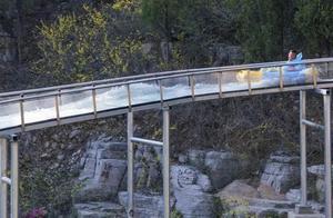 Glass Bridge Floating Incident Shock Zibo! More Exciting Than Glass Bridge! Will You Dare to Challenge?