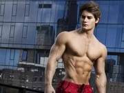 V-shaped Physique: The Body Type Most Women Desire