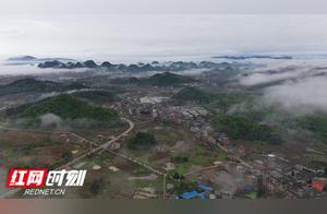 Xintian: Ink Wash Landscapes of Rain-Soaked Pastoral