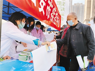 结核病|我市“世界防治结核病日”宣传进社区