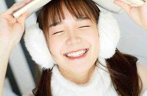 Psychology: Which Girl Has the Most Charm? Test Your EQ and IQ for a Breakthrough