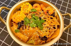 Spicy Hot Dry Pot – Ready in Just 2 Steps! Cook and Stir, Flavorful to the Max