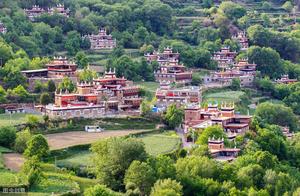 China's Most Beautiful Towns