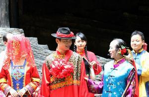 Four Scenic Spots of Hubei Three Gorges Residence, Tujia Wedding is Interesting, Netizens: I Like It