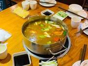 When Peking Duck Comes to Chongqing, It’s Bound to Embrace the Fate of Hot Pot, Yet It Has Also Enticed Northerners to Fall for It