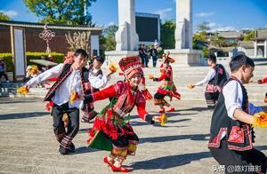 This Yunnan County is Unique: A 600-Year-Old Ancient Village with Fantastic Scenery, Yunnan Tofu - A Chinese Specialty, Have You Been There?