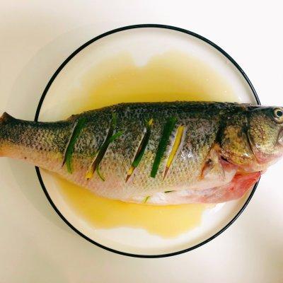 网红鲜美营养多的清蒸鲈鱼，简单超美味