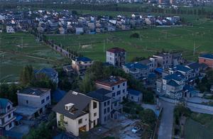 Reflections of Countryside Life – No. 28 Houshan Head Residence, Longyou