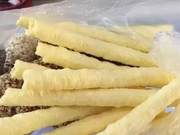 A Child's Reminiscence: Two Mao Can Buy Two Sticks of Qinzhou's Delicacy, a 80s Nostalgic Memory