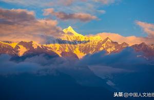 8 ‘Most Beautiful Hiking Routes’, Deqin Classic Hiking Routes, Attract Tourists to Enjoy the Scenery