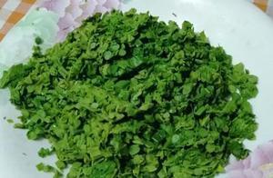 Should You Fry Chives First or Eggs First When Making Chives and Eggs?