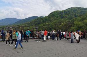 The Water of the Min River Comes from ‘Cloud’ Realms, Nourishing and Welcoming Spring Planting in Dujiangyan