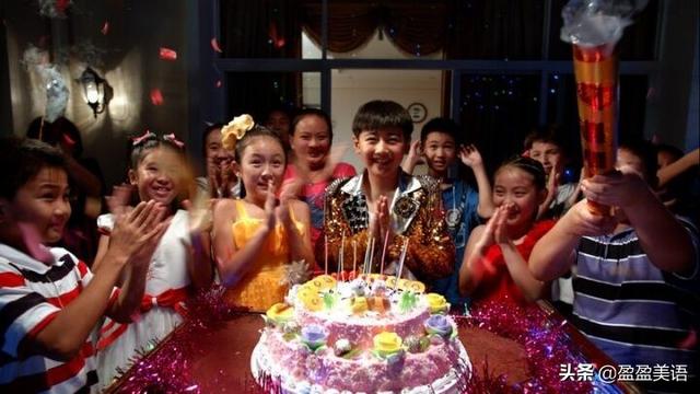 『超级宝妈』孩子的童年，最需要的是《你幸福我快乐》