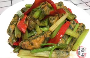 Celery with Flour: Surprisingly Delicious, More Fragrant Than Braised Pork
