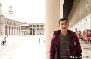 Syrian Child's Dream: To Study in China and Become a Doctor
