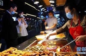 Nanning, Guangxi: Night Market Reopens to Welcome Visitors