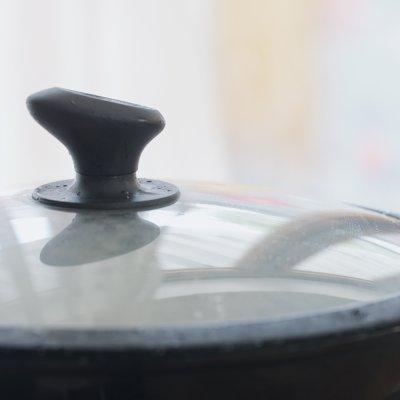 这道我最拿手的山楂土豆红烧肉，好吃到停不下筷子