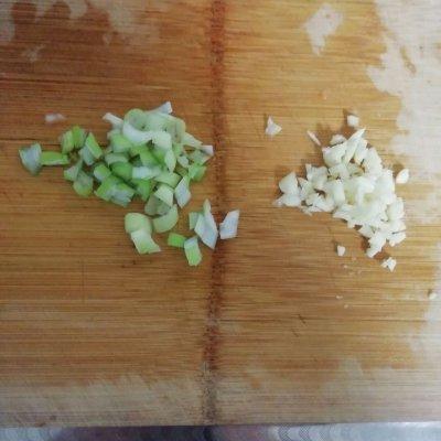 西红柿鸡蛋打卤面好吃下饭的小秘诀，快快学起来