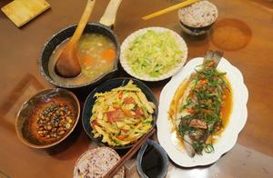 Home-Style Cuisine 4