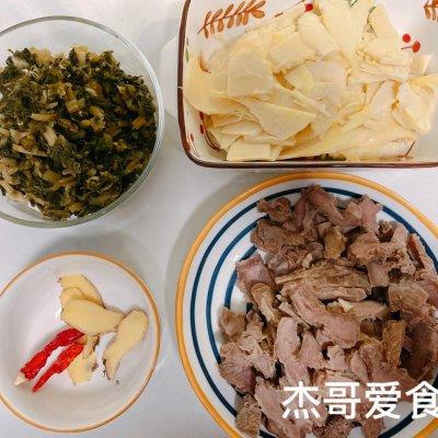 你做的牛肉煲，和饭店大厨相比，只差这一步