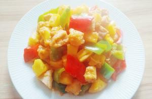 Easy 3-Step Recipe for Tender, Fragrant, and Oil-Reducing Pineapple Glazed Pork – Sour and Sweet with an Appealing Color