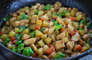 Nutritious and Delicious Stir-Fried Chicken, Easy to Make and Delicious, Chicken Meat is Fragrant When Stir-Fried