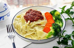 White Cabbage Juice Wide Noodle Slices, No Need to Lose Weight, Eat This Way You Won't Gain Weight