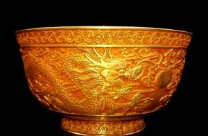 Psychology: Which Bowl Do You Eat From? Discover if Your Wealth is Approaching
