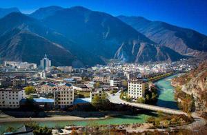 Why Did This County in Sichuan Province Change Its Name in 1998 and Why Was This Renaming Considered Very Successful?