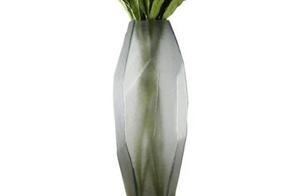 Psychology: Choose a vase based on your aesthetic sense to reveal your most enviable trait
