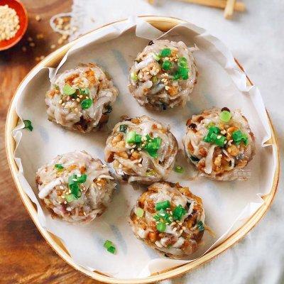 自从学会香芋丸子，家里就我掌勺了