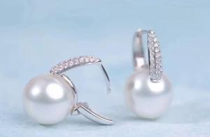 Psychology: What earrings do you think are the most beautiful at first sight? Are you a woman seen through a man’s eyes?