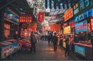 Hottest Internet-Famous Street in Xi'an! Must-Visit Sights in Xi'an, Surprisingly Hidden with So Many Delicious Foods?