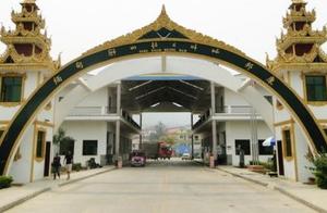 Myanmar's Most Popular City: Locals Communicate in Chinese, Poverty Doesn't Forget Its Roots