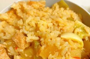 Uncle's Recipe Series: Stir-Fried Rice with Bean Sprouts, Fragrant and Easy to Make, Loved by Family