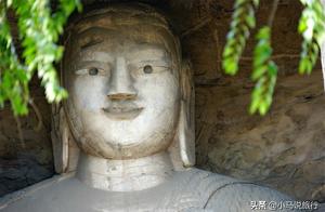 Comparable to the Mogao Caves in Gansu, China's only royal-built stone cave complex with a vast scale of over 50,000 statues.