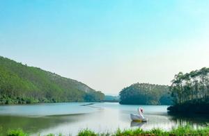 Zhaocheng Catclaw Valley: Lakefront Starry Tent Camping, Flower Fields, Cruises, Floating Lanterns - A Beautiful and Romantic Journey