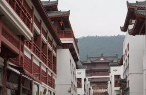 This Hidden Manor in Shenzhen, a Dreamy Colorful Fairytale Town, Instantly Transports You to Europe