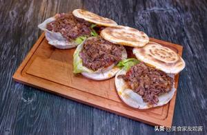 Smoky Lamb Meat Sandwich: Delicious and Juicy, Easy to Make at Home – Kids and Adults Will Love It!