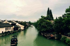 The Wuzhen ticket may be expensive, but it's worth it due to the good management and human-centered approach.