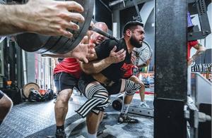 Legs are constantly like bamboo poles, using king actions to build a foundation, effectively improving training level