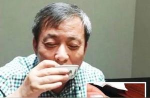 Drink Expensive Tea with an Expensive Cup – It Doesn't Change the Taste