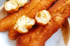 Making Healthy Fritters: A Method Without Baking Powder or Baking Soda (Resulting in Golden and Crispy Fritters)
