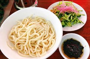 Master Teaches You How to Make Old Beijing Fried Noodles: The Correct Method for Authentic Fried Sauce, Making the Flavor Extra Fragrant