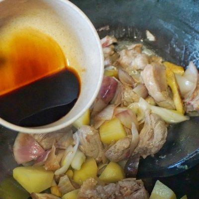 #太太乐鲜鸡汁芝麻香油#土豆焖烧鸭肉