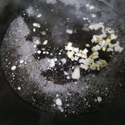 #太太乐鲜鸡汁芝麻香油#超简单的笔管炖豆腐