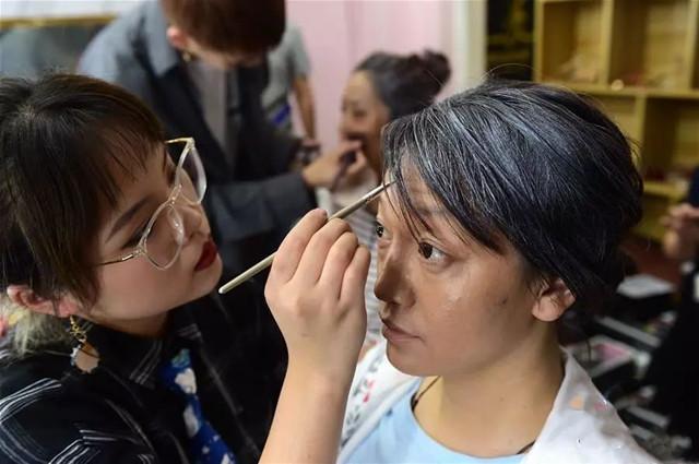 超级宝妈■如果能到30年后，妈妈们都“老”成什么样了？一组图令人泪目